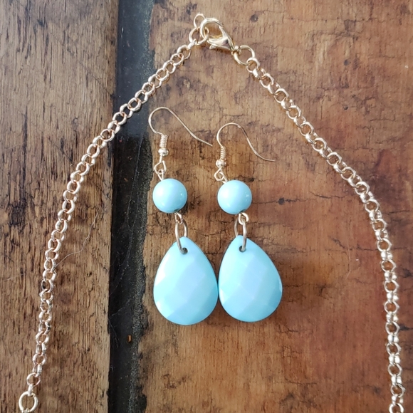 💥💥BOGO FREE💥💥Ardene Jewelry - Picture 2 of 6